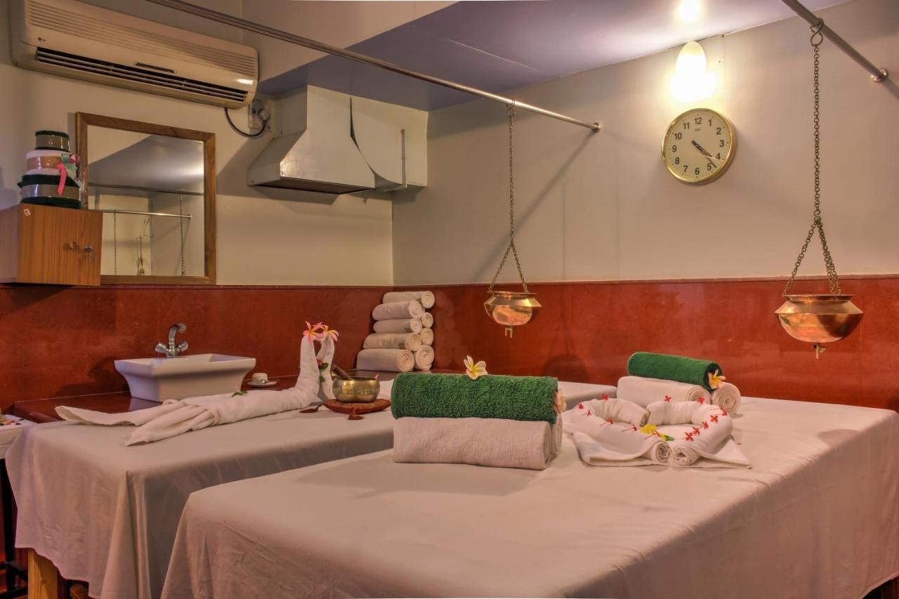 Pride Sun Village Resort & Spa Baga Buitenkant foto