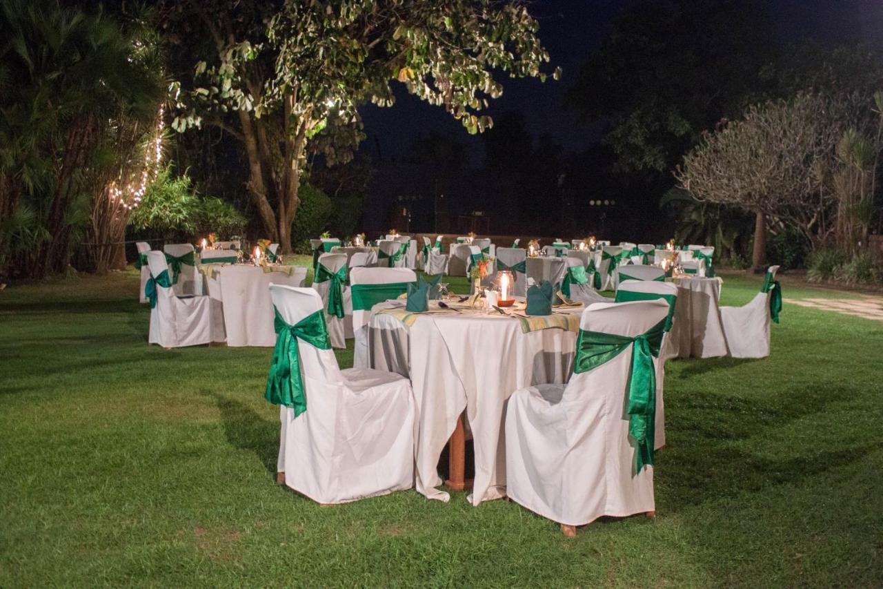 Pride Sun Village Resort & Spa Baga Buitenkant foto