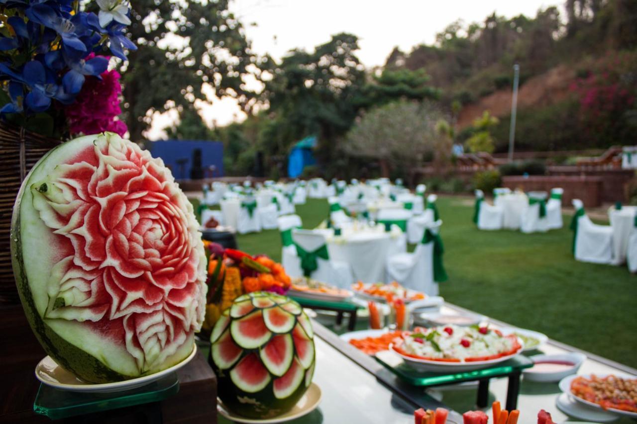 Pride Sun Village Resort & Spa Baga Buitenkant foto