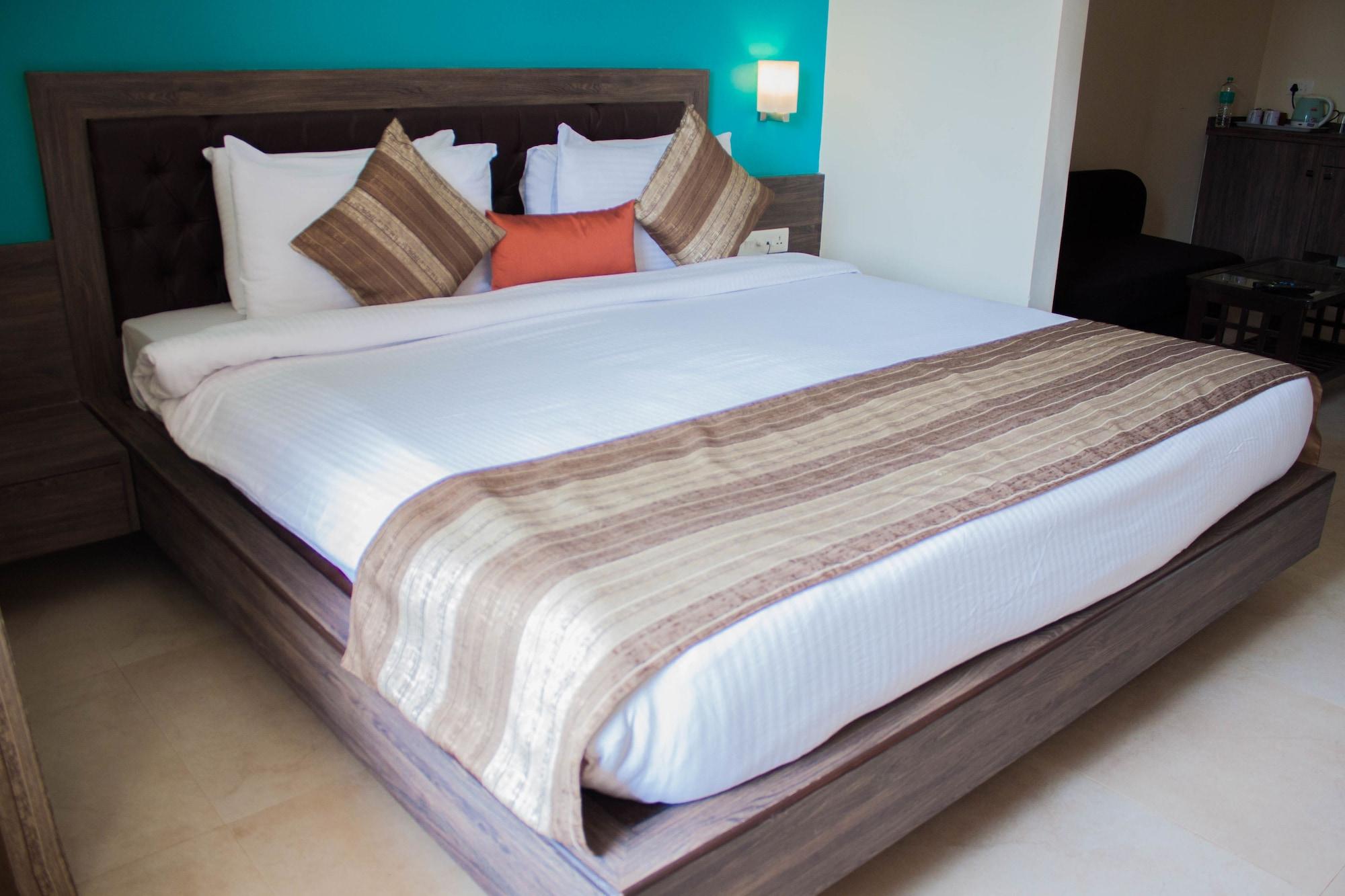 Pride Sun Village Resort & Spa Baga Buitenkant foto