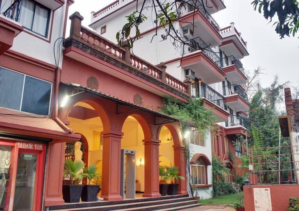 Pride Sun Village Resort & Spa Baga Buitenkant foto