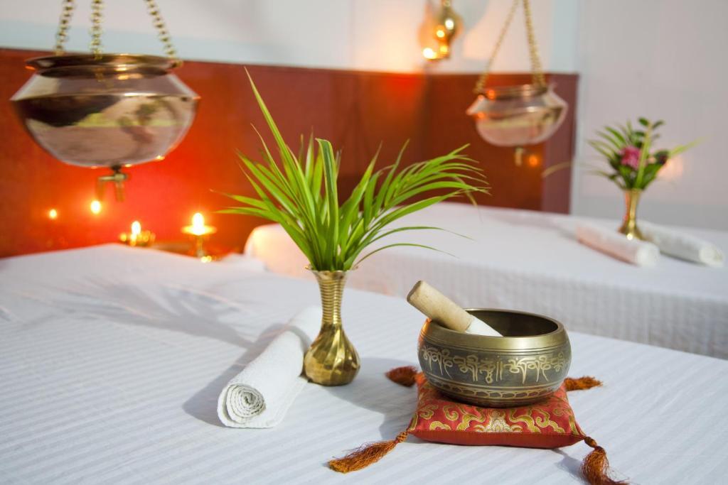 Pride Sun Village Resort & Spa Baga Buitenkant foto