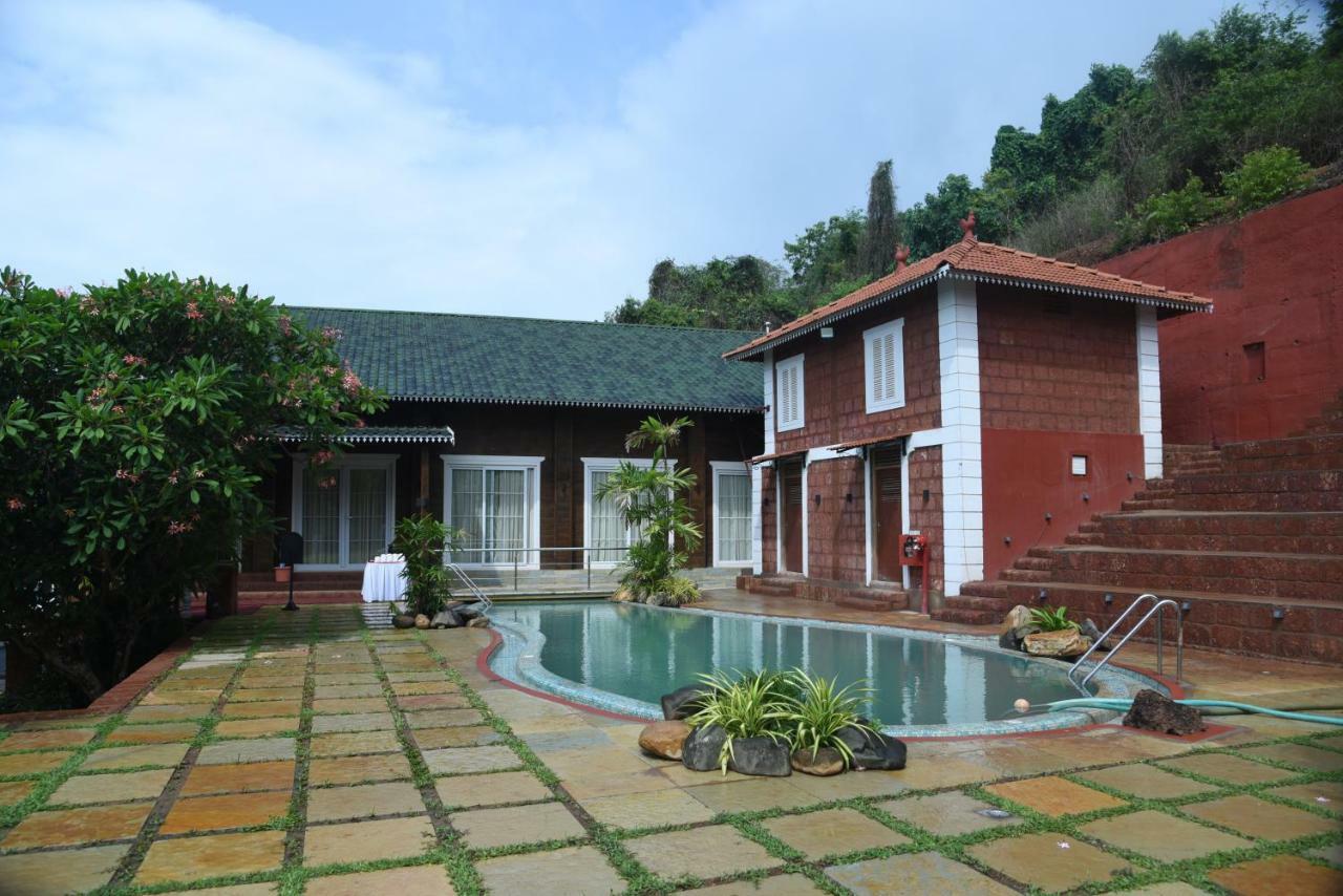 Pride Sun Village Resort & Spa Baga Buitenkant foto