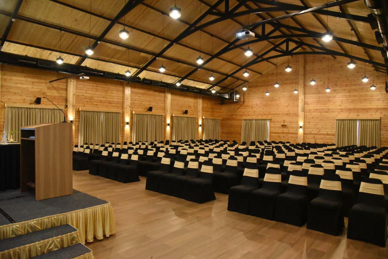 Pride Sun Village Resort & Spa Baga Buitenkant foto